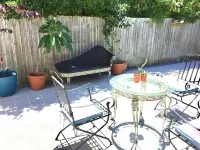 Outstanding Grand Newtown Inner Sydney Home. Four Bedroom,Two Bathroom, Parking Hotels near Funky Monkey cafe at Newtown