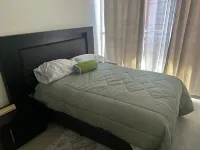 Cozy 2-bedroom condo, located in the center of the city. Hotels in 