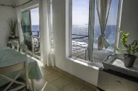 BEACHFRONT CONDO - 2 Bdr 2 Bth