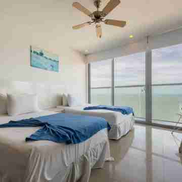 1702 Morros City - Spectacular 1 Bedroom Condo Rooms