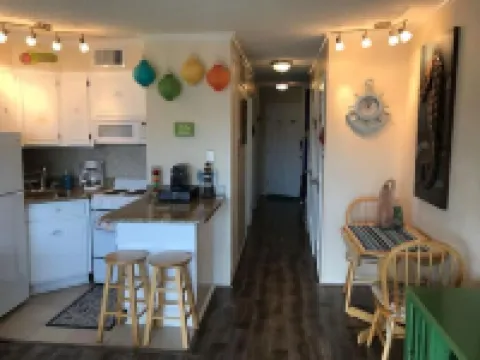 Beach Front Condo In Casa Del Mar 2 min walk to the Beach, Pool, and many more