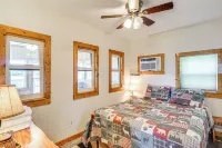 Lakefront Ozark Cottage: Deck w/ Covered Dock! - Holiday Apartments