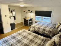 Maple Leaf Lodge Hotel a Schroon