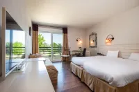 Logis l'Ermitage Hôtel & Restaurant Hotels in Saulges