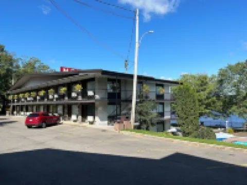 全景風光汽車旅館