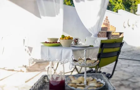 Relais Trulli le Icone Отели в г. Остуни