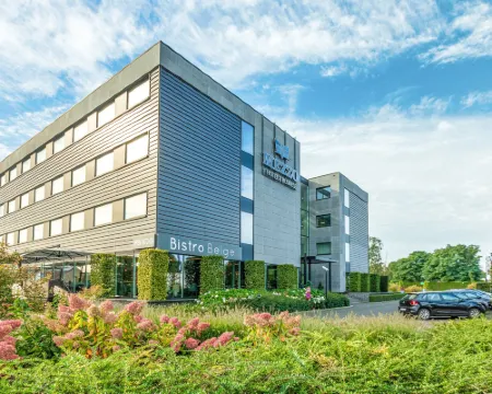 Mezzo Hotel & Business Hotels in Beringen