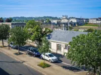 L'Escale de la Gare Hotels in Saumur
