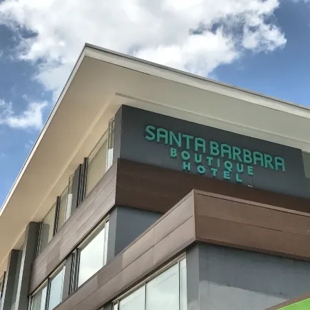 Hotel Santa Barbara Boutique Отели рядом с достопримечательностью «Суба»