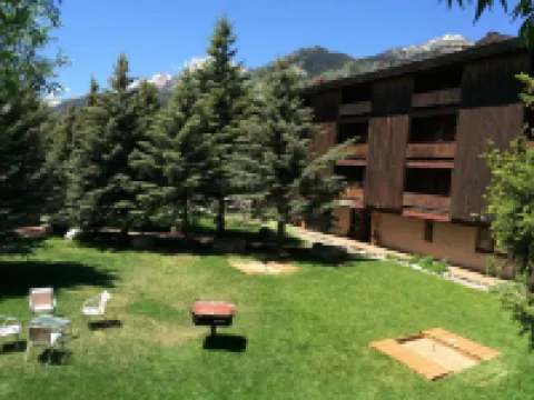 The Hostel Hotels in Teton County