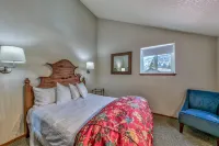 2Br+ Loft Centrally Located Kirkwood Great Value 2 Bedroom Condo by RedAwning Hotels in Kirkwood