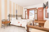 Villa Voula Hotels in der Nähe von Strand Perissa