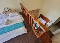 The CLiffhouse Samboan Hotels in Samboan