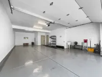 541 센터 서클 3br 3.5ba 3 베드룸 타운하우스 by 레드어닝 - 주차장