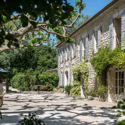 Mas Valentine Hôtel Hotel Exterior