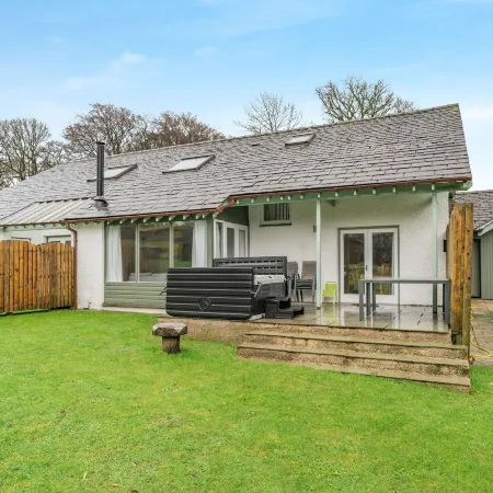 Rowan - Woodland Cottages
