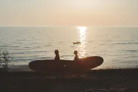 哥特蘭島沖浪營地 - 豪華露營 - 沙灘