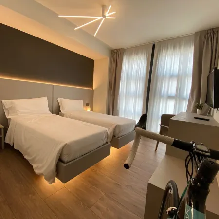 Fly Bike Hotel Отели рядом с достопримечательностью «Монте-Бондоне»