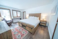 Quicksilver 1605 by SummitCove Lodging Hotels in Keystone