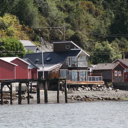 Orca Lodge