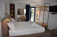 Christina Studios & Apartments