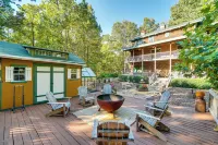 Family Getaway: Georgia Cabin w/ Outdoor Hot Tub - Homestays