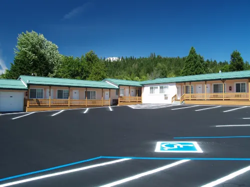 Evergreen Lodge Hotels in Mount Shasta