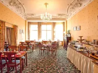 Safestay Berlin Kurfurstendamm Các khách sạn gần Trung tâm mua sắm Bikini Berlin