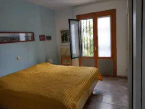 Ferienwohnung Zwischen Orangenbäumen in Sehr Ruhiger Lage, 2km vom Meer Entfernt