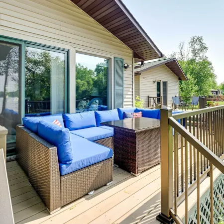 Charming Wausau Cottage on-Site Lake Access!