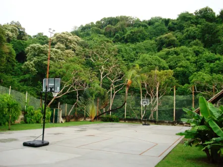 Playa de Santiago Hotel Отели рядом с достопримечательностью «Плайя Ла Аудиенсия»