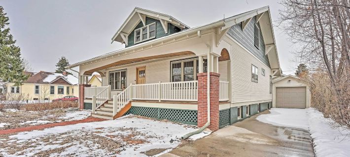 Laramie Home w/ Backyard < 1 Mi to Univ of Wyoming Hoteles en Laramie
