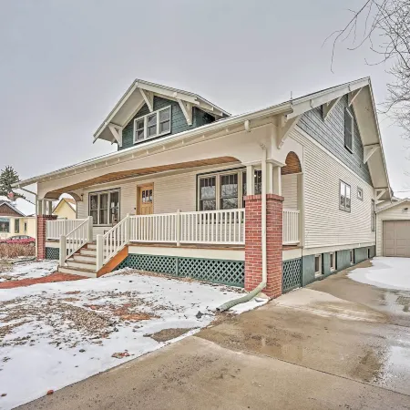 Laramie Home w/ Backyard < 1 Mi to Univ of Wyoming