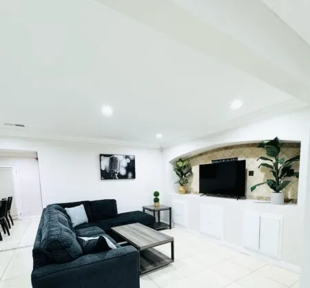 Coastal Getaway near Disneyland/ Knott’s Berryfarm