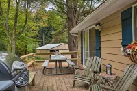 Great Valley Home w/ on-Site Pond, 7 Mi to Skiing! - Homestays