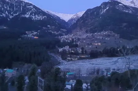 Hotel Green leaf kasol - by west western Отели в г. Касоль