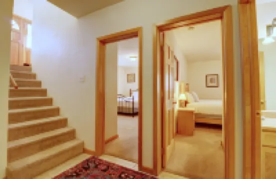 Sauterne Sanctuary 3Br 3ba 3 Bedroom Home by RedAwning