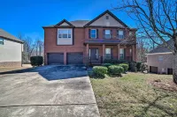 Spacious Mccalla Home w/ Yard & Game Room! - parking