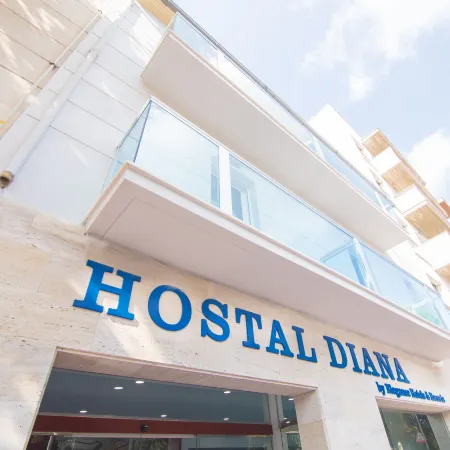 Blu Hostal Diana