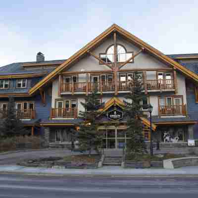 Canalta Lodge Hotel Exterior