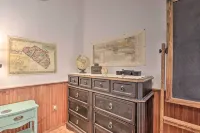 Renovated WV Schoolhouse History Buffs Heaven! - 3-Star