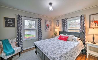 Chic Vancouver Cottage 1 Mile to Main Street