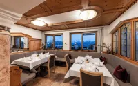 Granpanorama Wellnesshotel Sambergerhof Superior - breakfast
