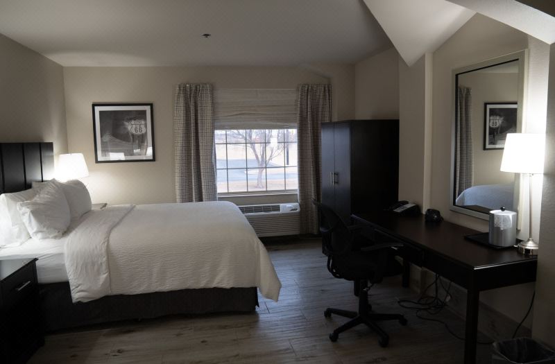 Lucille's Hotel
