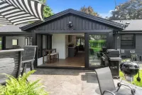 Pack Em Inn - 5 BR 5 BA - Spacious Entertainment