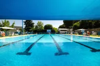 Kibbutz Malkiya Travel Hotel - Swimmingpools