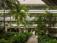 Mayfair House Hotel & Garden Hotels near Peacock Park