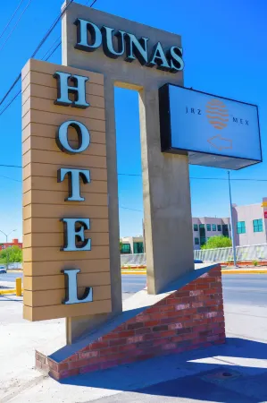 Hospedaje Consular by Dunas Отели рядом со станцией Chepe Station