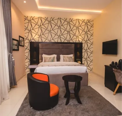 Bonhill Blu Hotel