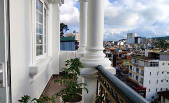 New Hampton Suits-Tam Xuan Centre Hotel